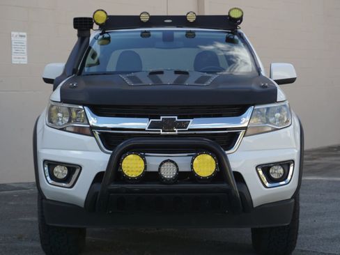 Used 2019 Chevrolet Colorado W/T w/ WT Convenience Package AWD/4WD image 3