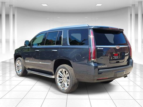 Used 2020 Cadillac Escalade Luxury w/ LPO, Radiant Package AWD/4WD image 5