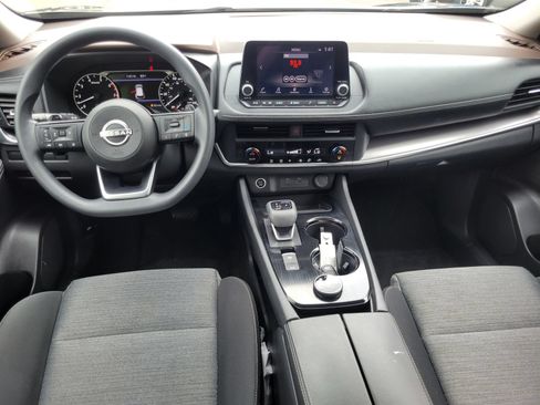 Used 2023 Nissan Rogue SV AWD/4WD image 28