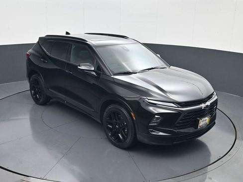 Used 2025 Chevrolet Blazer RS w/ Driver Confidence II Package AWD/4WD image 15