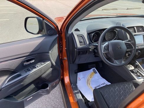 New 2025 Mitsubishi Outlander Sport ES image 10