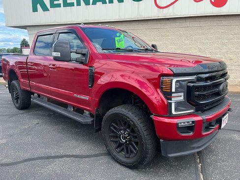 Used 2022 Ford F250 Lariat w/ Black Appearance Package AWD/4WD image 2