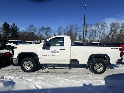 Certified 2025 Chevrolet Silverado 2500 W/T w/ WT Convenience Package image 2