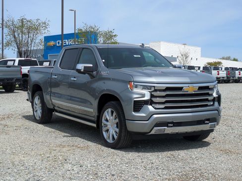 New 2026 Chevrolet Silverado 1500 High Country AWD/4WD image 2