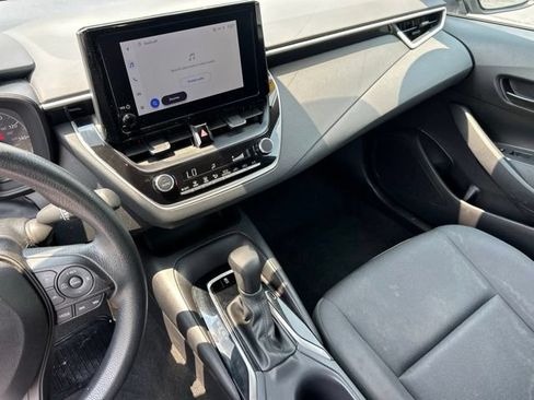 Used 2024 Toyota Corolla LE FWD image 31