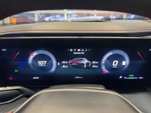 Used 2024 Dodge Charger R/T w/ Plus Group image 14