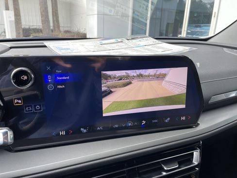 New 2026 Chevrolet Traverse LT image 21