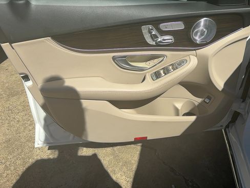 Used 2015 Mercedes-Benz C 300 4MATIC Sedan image 13