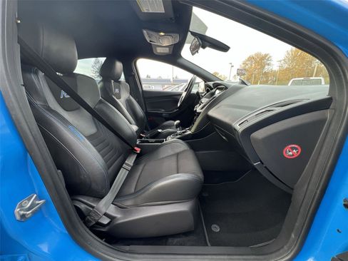 Used 2016 Ford Focus RS image 23