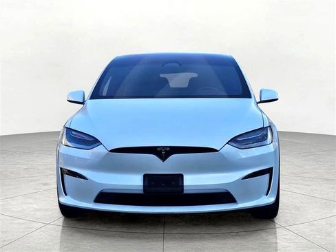 Used 2023 Tesla Model X Plaid image 5