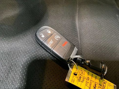 Used 2022 Dodge Durango GT AWD/4WD image 11