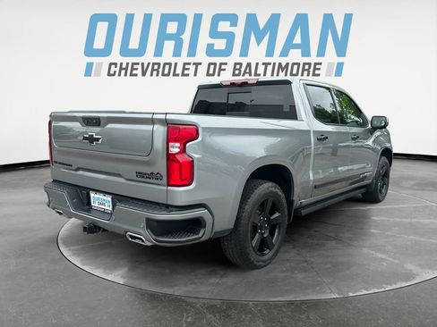Used 2023 Chevrolet Silverado 1500 High Country w/ Technology Package AWD/4WD image 6