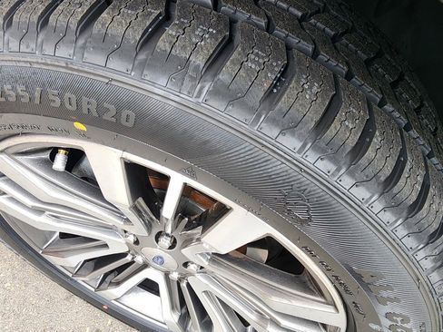 Used 2018 Ford Explorer Platinum AWD/4WD image 48