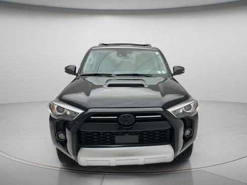 Used 2024 Toyota 4Runner TRD Off-Road Premium w/ Off Road Premium Plus Package AWD/4WD image 2