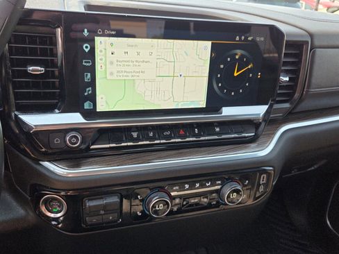 Used 2025 Chevrolet Silverado 2500 LT w/ Convenience Package AWD/4WD image 21