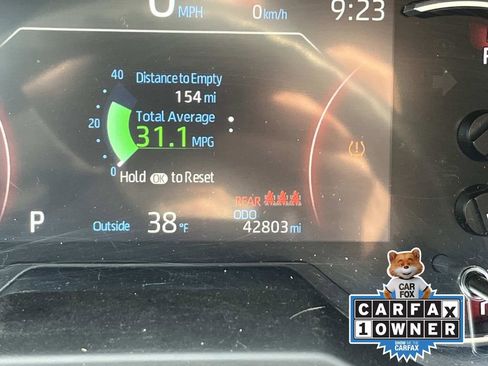 Used 2024 Toyota RAV4 LE image 33