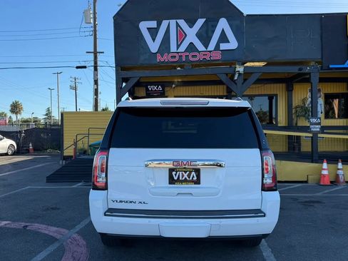 Used 2015 GMC Yukon XL Denali w/ Touring Package RWD image 5
