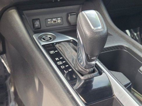 Used 2024 Nissan Sentra SV FWD image 27