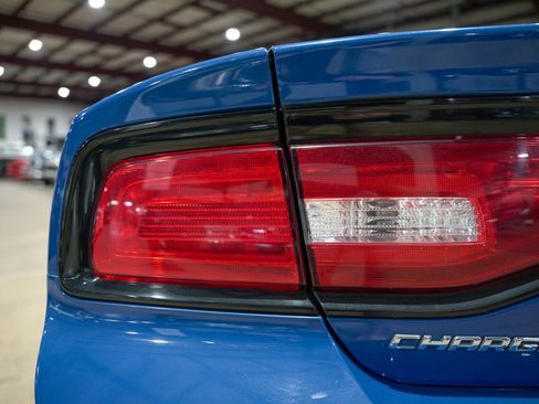 Used 2014 Dodge Charger Police image 40