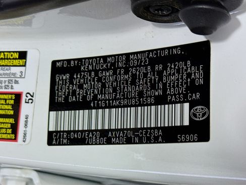 Used 2024 Toyota Camry SE FWD image 39