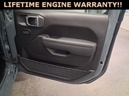 New 2026 Jeep Gladiator Sport image 30