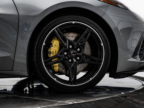 Used 2023 Chevrolet Corvette Stingray Premium Cpe w/ Z51 Performance Package image 92