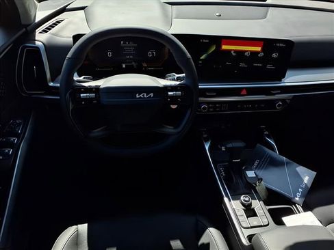 New 2026 Kia Sorento S w/ S Panoramic Sunroof Package image 4