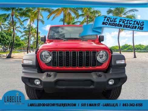 Used 2025 Jeep Wrangler Sport AWD/4WD image 8