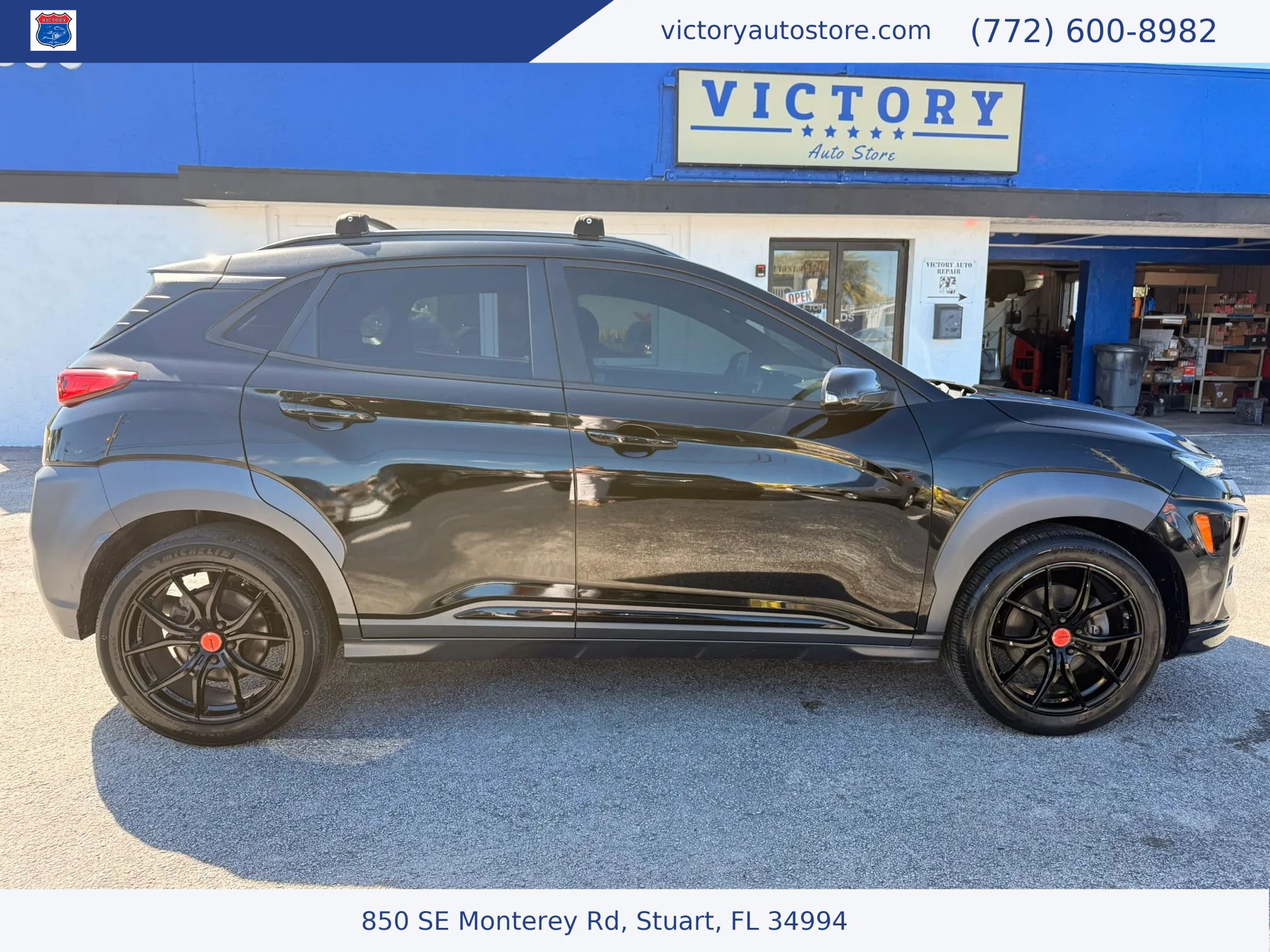 Used 2021 Hyundai Kona Night FWD image 14