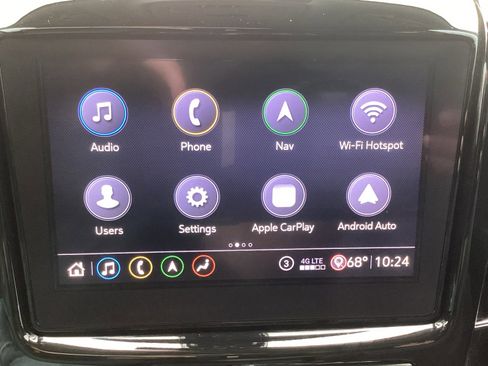 Used 2020 Chevrolet Traverse Premier image 22