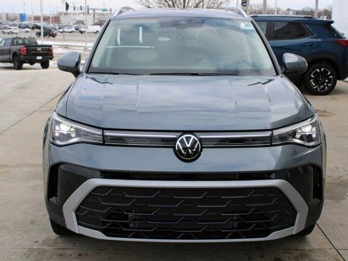 New 2026 Volkswagen Taos SEL AWD/4WD image 2