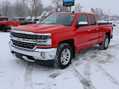 Used 2018 Chevrolet Silverado 1500 LTZ image 26
