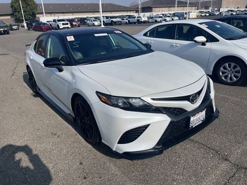 Used 2020 Toyota Camry TRD image 3