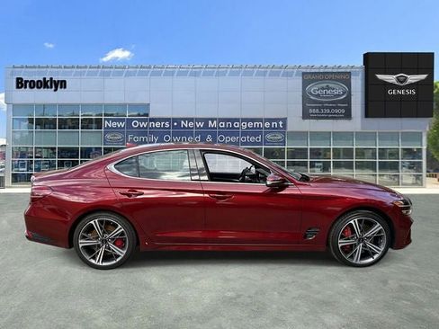 Used 2025 Genesis G70 2.5T w/ Sport Prestige Package image 2