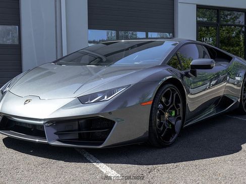 Used 2017 Lamborghini Huracan LP 580-2 RWD image 14