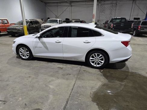 Used 2018 Chevrolet Malibu LT image 6