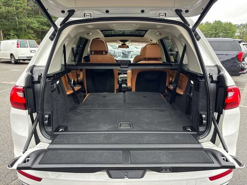 Used 2022 BMW X7 xDrive40i AWD/4WD image 13