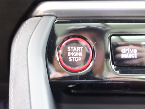 New 2026 Audi SQ5 Premium Plus image 11