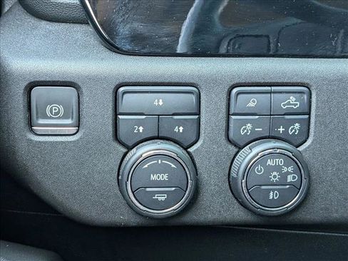 Used 2024 Chevrolet Silverado 2500 LT w/ All Star Edition AWD/4WD image 16