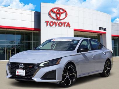 Used 2024 Nissan Altima 2.5 SR