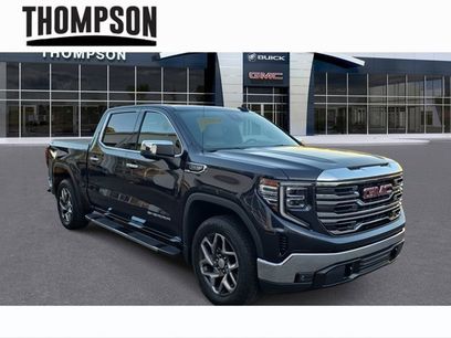 Used 2023 GMC Sierra 1500 SLT w/ SLT Convenience Package