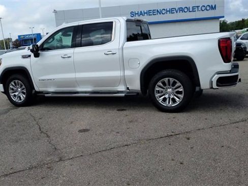 Used 2022 GMC Sierra 1500 Denali w/ Driver Alert Package II image 6