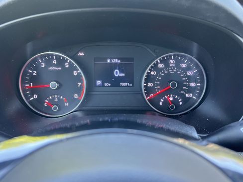 Used 2022 Kia Sportage LX FWD image 9