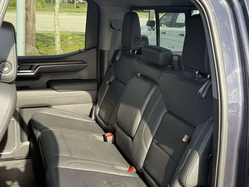 Used 2023 GMC Sierra 1500 SLT w/ SLT Premium Package image 30