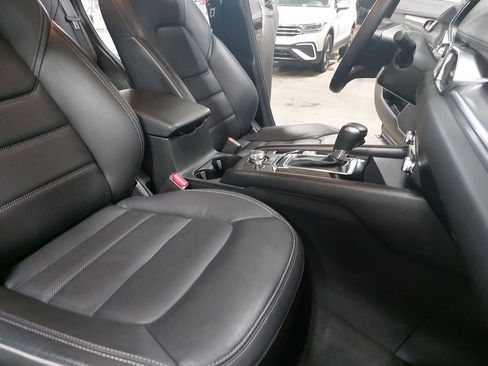 Used 2025 MAZDA CX-5 AWD 2.5 S w/ Preferred Package image 10