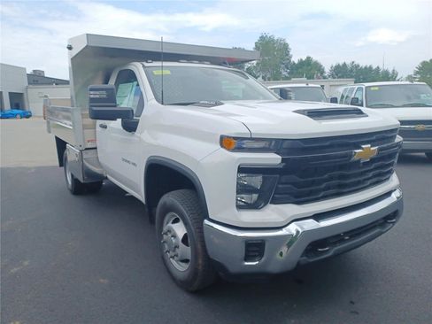 New 2025 Chevrolet Silverado 3500 W/T w/ WT Convenience Package image 2
