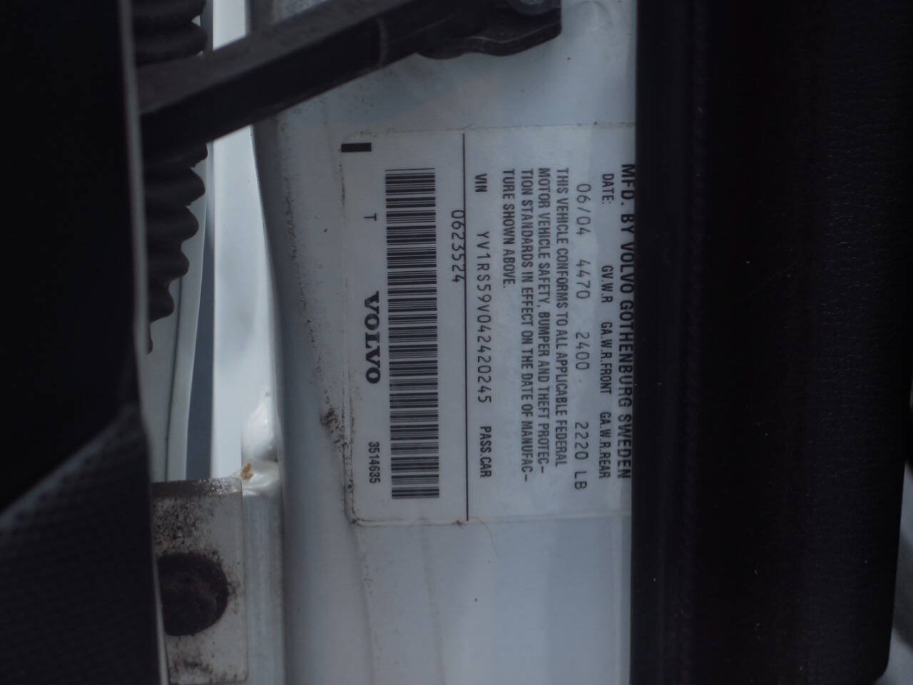 Used 2004 Volvo S60 2.5T FWD image 31