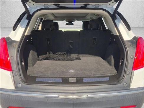 Used 2017 Cadillac XT5 Luxury w/ Driver Awareness Package image 6