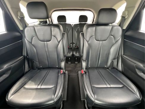 Used 2024 Kia Sorento EX AWD/4WD image 12