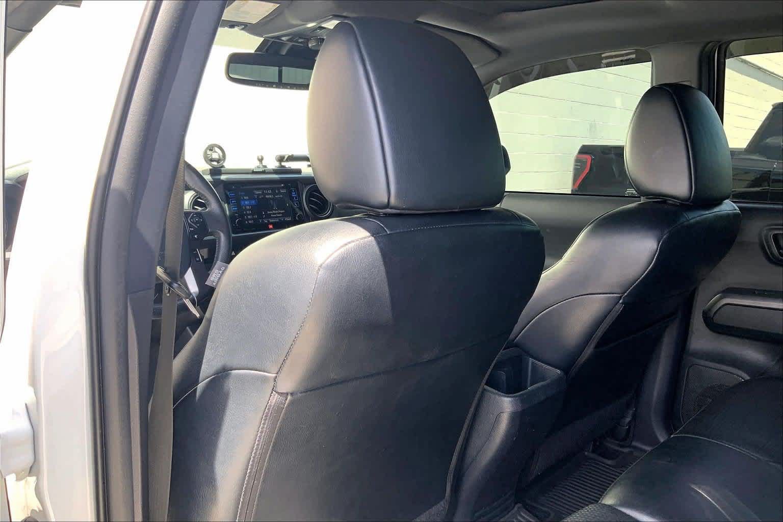 Used 2019 Toyota Tacoma TRD Pro w/ Desert Air Intake Package AWD/4WD image 12